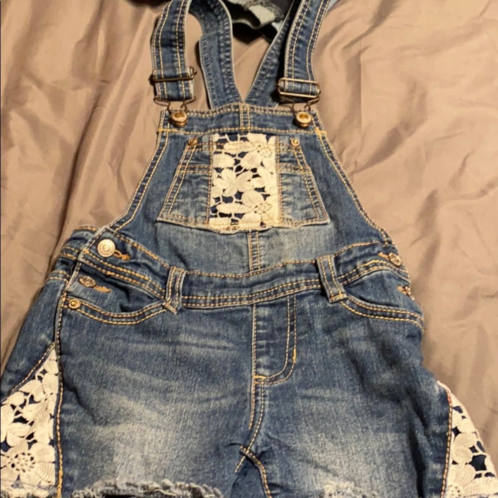 Girls overall shorts